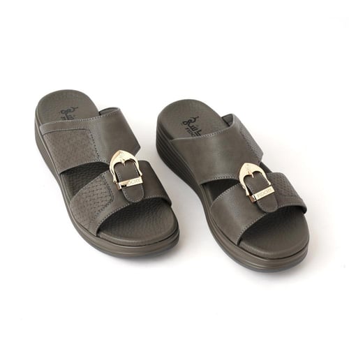 حذاء فدشي 2026 موديل007