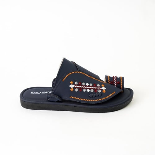 حذاء باكستاني 2026