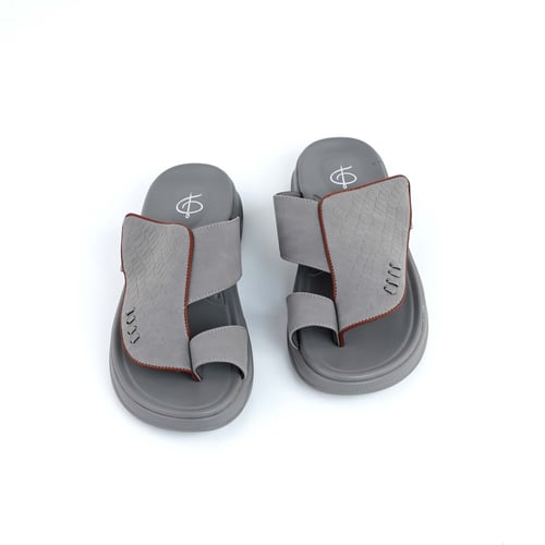 حذاء رجالي - رمادي فاتح مع إطار أحمر