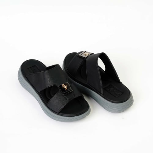 حذاء فدشي مميز QS2502