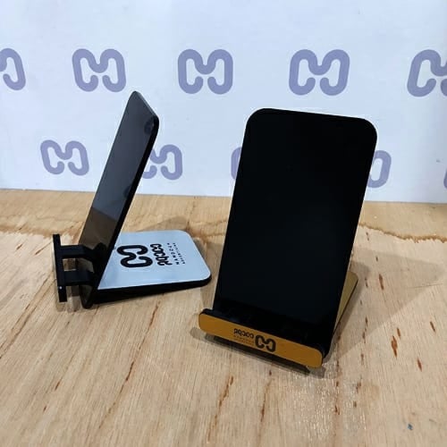 استاند للجوال بشعارك