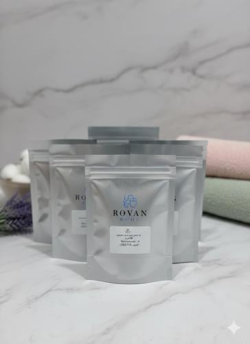 Package 10 grams of assorted powders