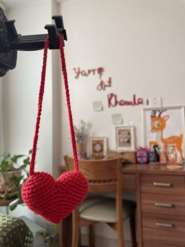 ميدالية سيارة أو شنطة