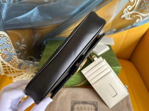 قوتشي جي جي مارمونت مقاس 21cm