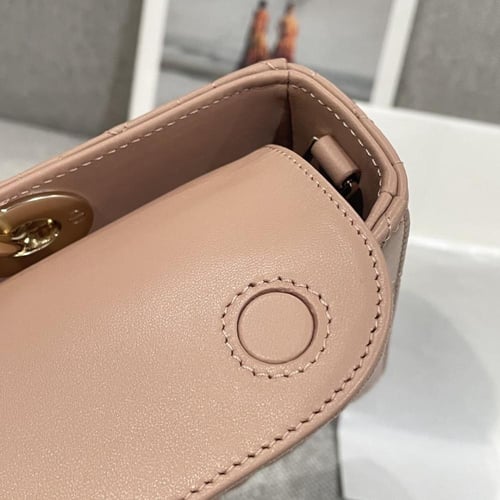 ديور دي جوي مقاس 26cm