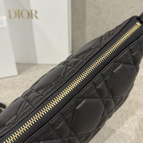 ديور DiorTravel Nomad مقاس22cm