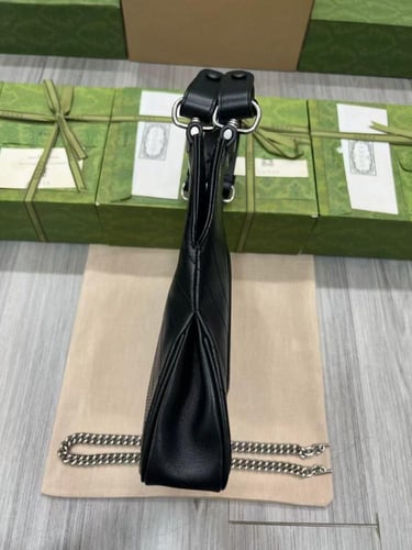 قوتشي BLONDIE مقاس 30cm