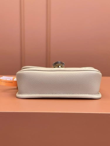 لوي فيتون Nano Diane مقاس 19cm