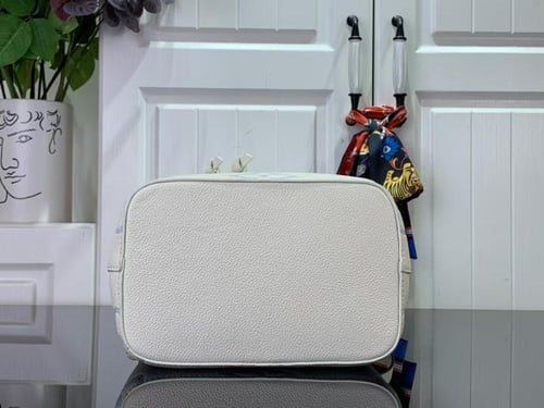 لوي فيتون Néonoé BB مقاس 20cm