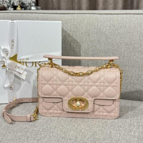 ديور Jolie مقاس 22cm
