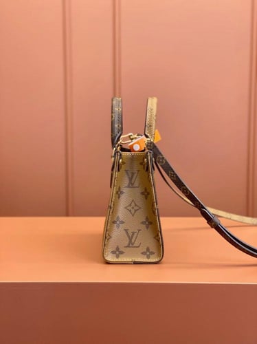 لوي فيتون ONTHEGO BB مقاس18cm