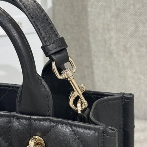 ديور Book Tote مقاس 21.5cm
