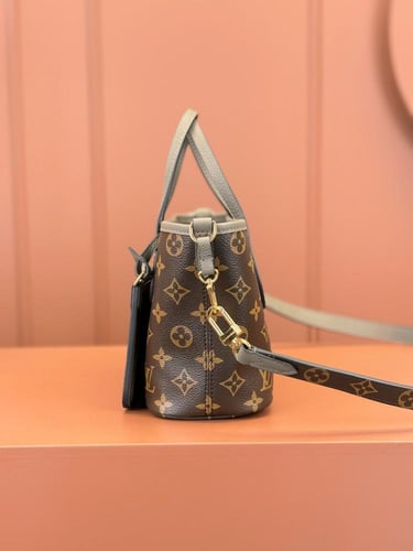 لوي فيتون NEVERFULL مقاس 24cm