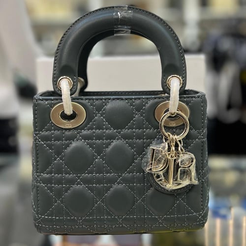 ليدي ديور عرض 17cm ارتفاع 15cm