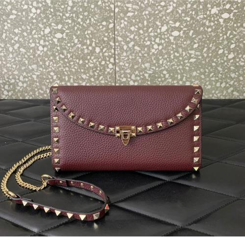 شنطه ڤلنتيون