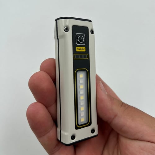 كشاف B59 متعدد الاستخدامات