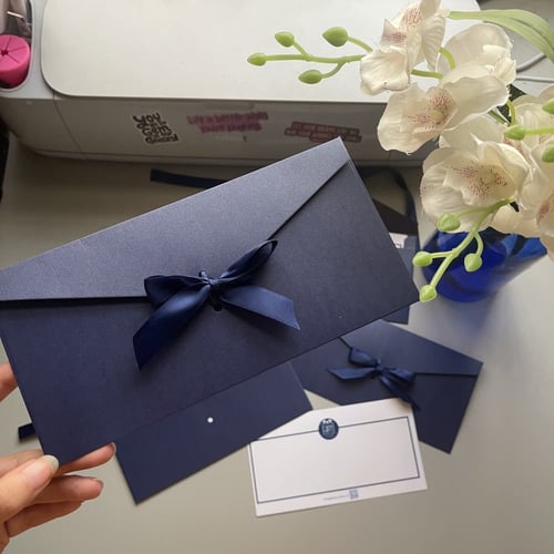 كرت ( كتابتها في الملاحظات )