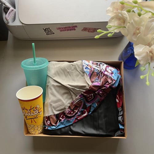 بوكس السينما(قطعه وحده)+ مق وكوب فشار مجاناً