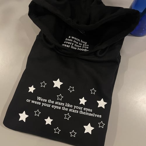 بلوفر بهودي مع عباره مخفيه