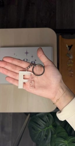 ميداليه مفتاح بالورد