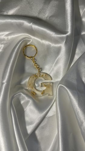 ميداليه احرف