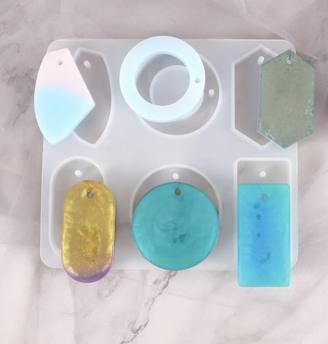 ميداليه مفتاح مع عباره من اختيارك