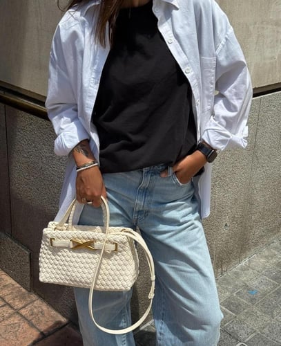 شنطة ايلورا من JW PEI