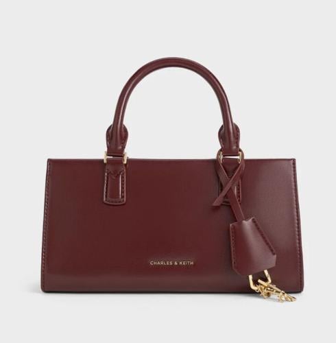 شنطة تشارلز آند كيث