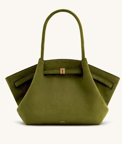 شنطة JW PEI “هانا" - مقاس ميديم