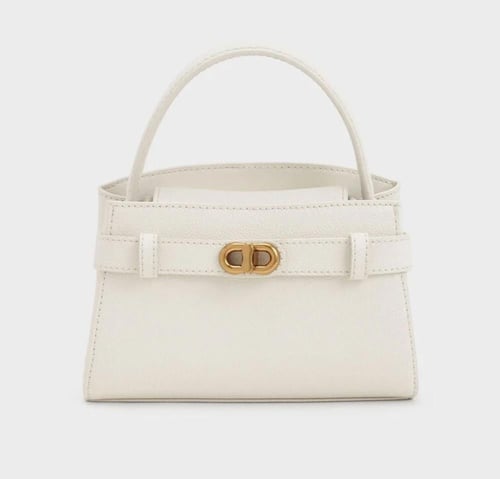 شنطة تشارلز اند كيث