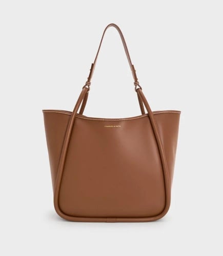 شنطة ليلى من تشارلز اند كيث XL