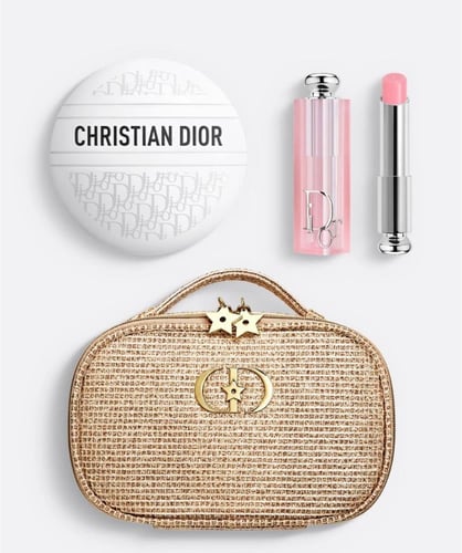 مجموعة ديور الحصرية