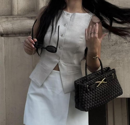 شنطة ايلورا من JW PEI