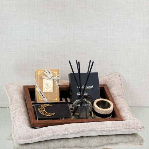 هدية متكاملة من مجموعة الكرم