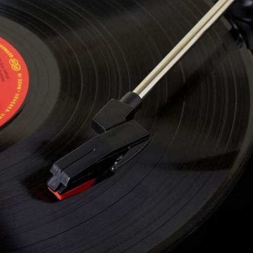 جرامافون إيكام بني