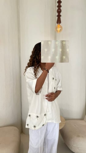 قميص النخل المطرز