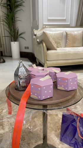 بكج عيديات النجلاء ( 12 سكارف )