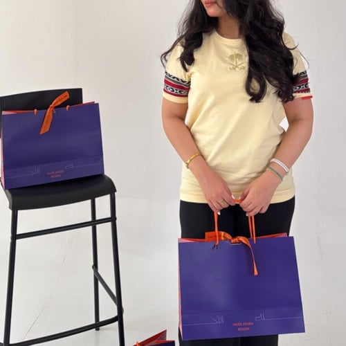 تيشيرت عظماء من بلد عظيم