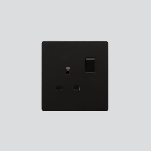 مقبس ( فيش ) ثلاثي 13 أمبير