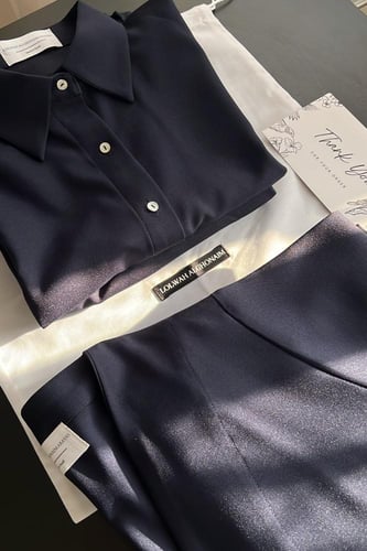 طقم من اربع قطع متوفر بعدة الوان