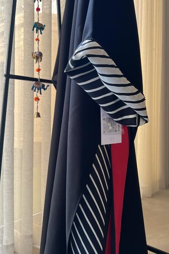 بشت من قماش الكريب والحرير الهندي/تفصيل يرجى كتابة...