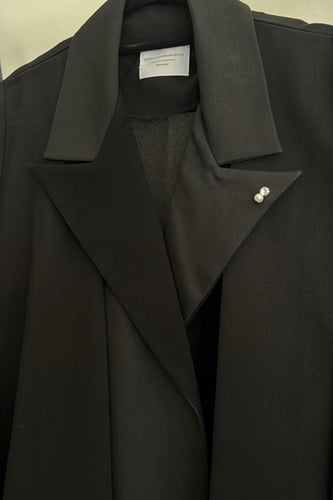 عباية كريب باللون الأسود