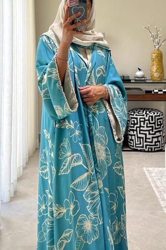 عباية صيفية متوفرة بلونين