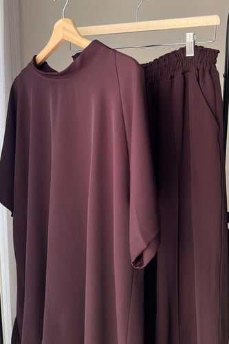 طقم من قطعتين D8