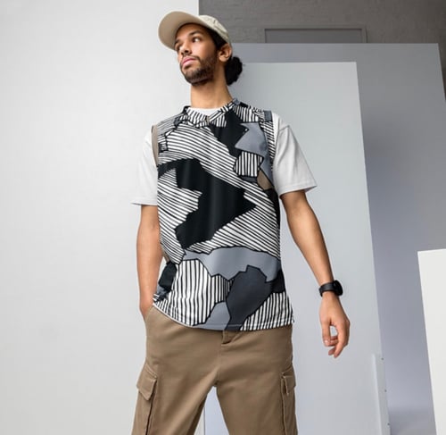 قميص رياضي للجنسين