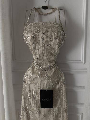 فستان سهره باللون السكري