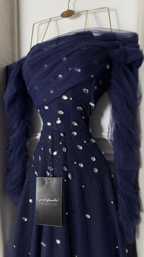 فستان سهره أوف شولدر مزين بالكرستال بعدة الوان