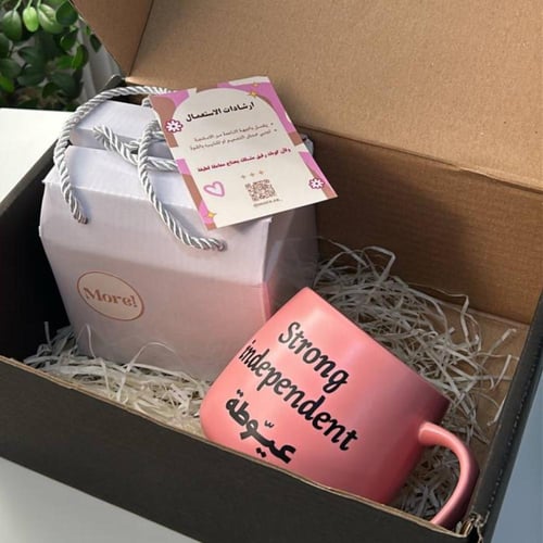 كوب الاهداء بملعقة وكرتون فاخر