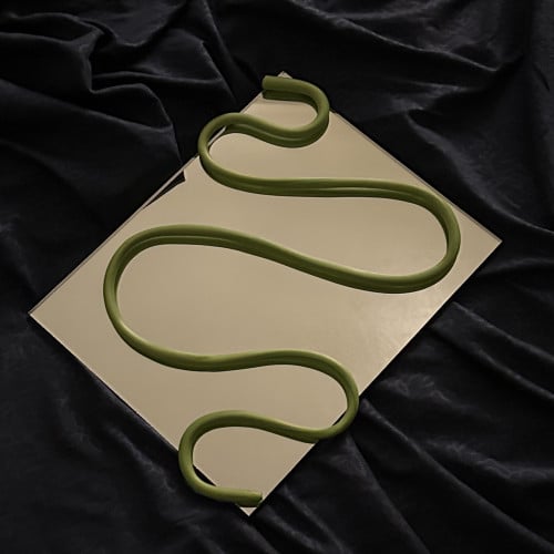 مرايه باللون التفاحي كبير