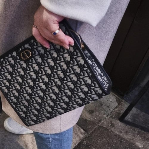 ديور DIOR